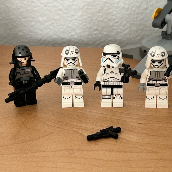 Lego Star Wars Rebels AT-DP Walker set 75083 - Picture 2 of 6